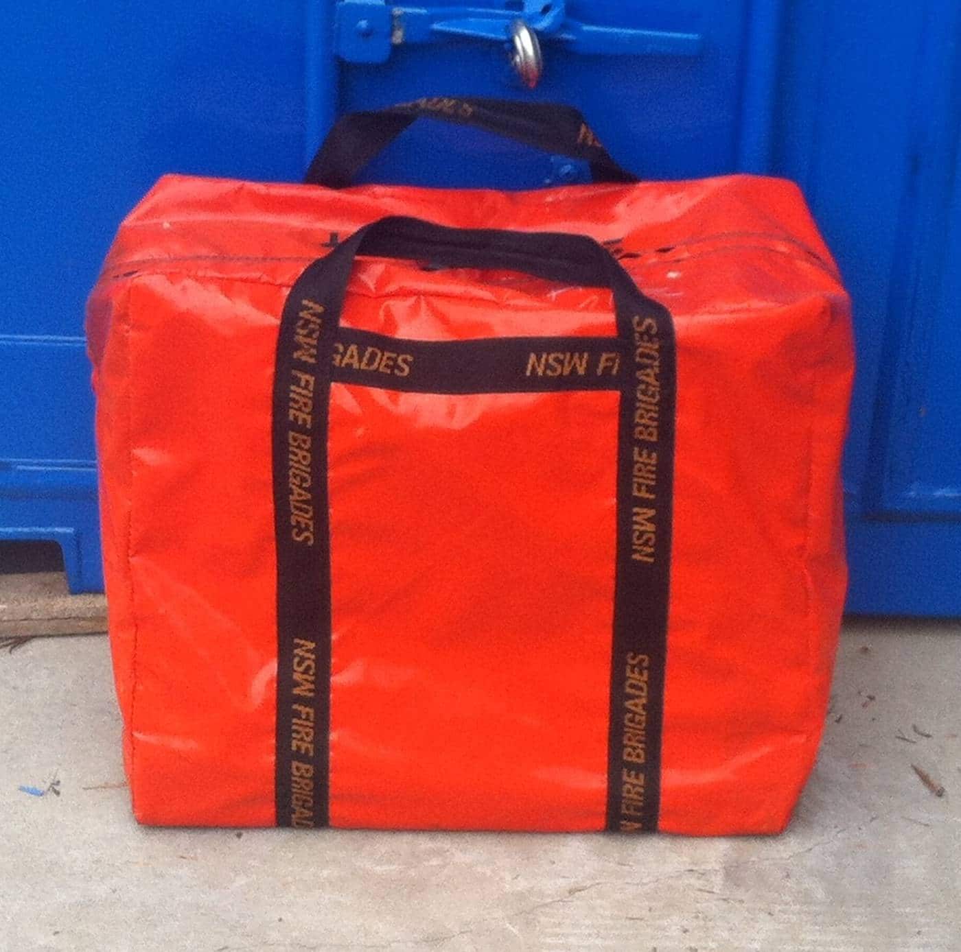 Fence boom storage and carry bag